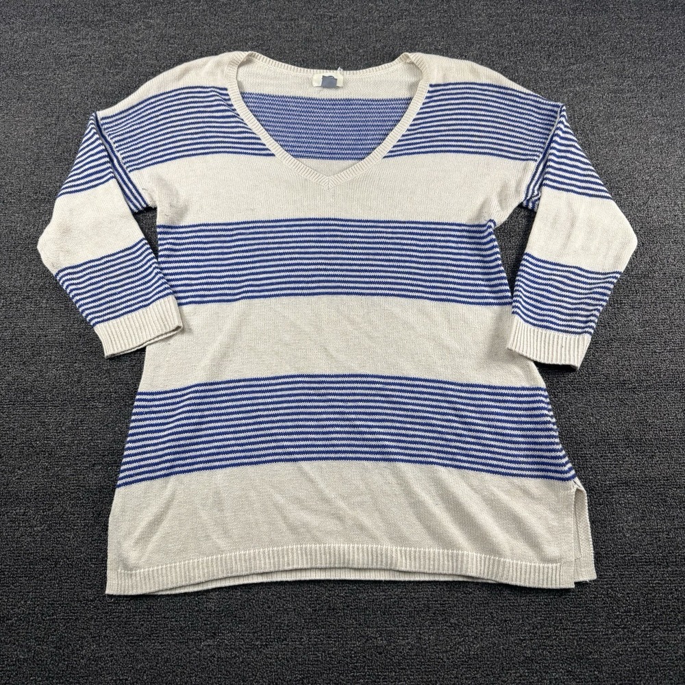Old Navy V Neck Sweater Women's Size Medium Warm Cozy Comfy Casual Striped